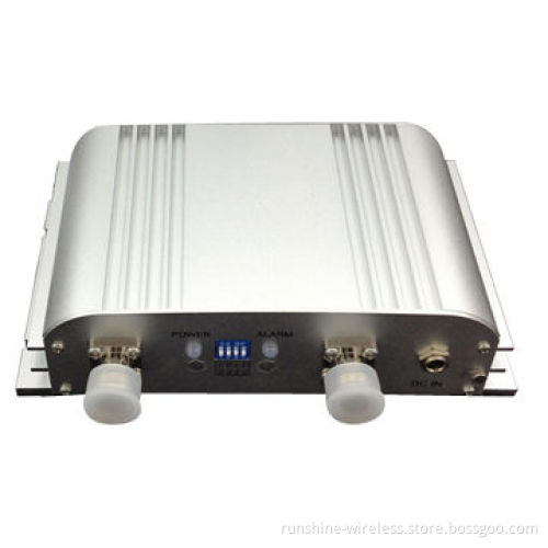 GSM 890 to 960MHz Cellphone Signal Repeater Amplifier Booster with 2,500m<sup>2</sup> Coverage Area